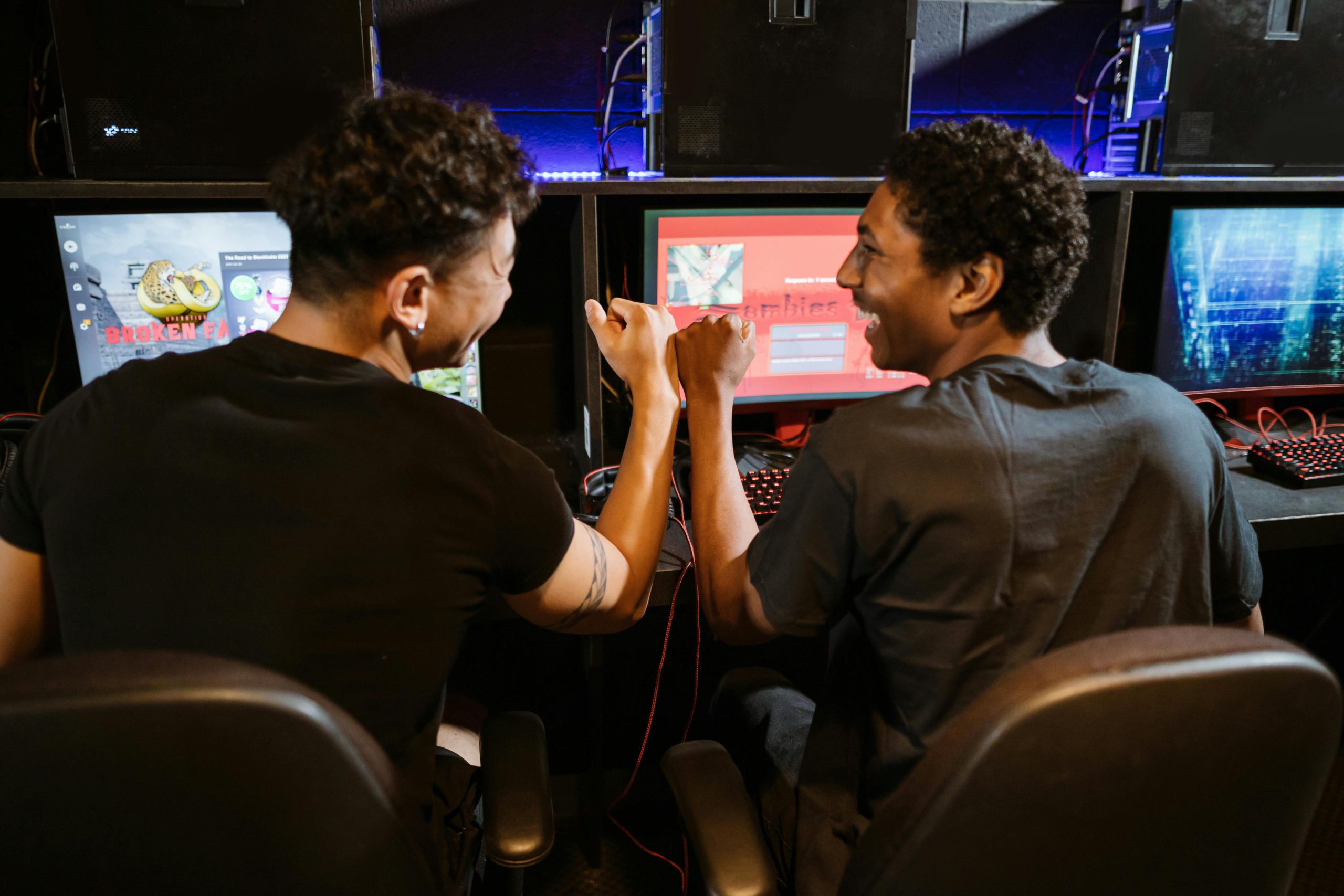 Explore Our XBOX & PS5 GAMESfrom The Supermarket